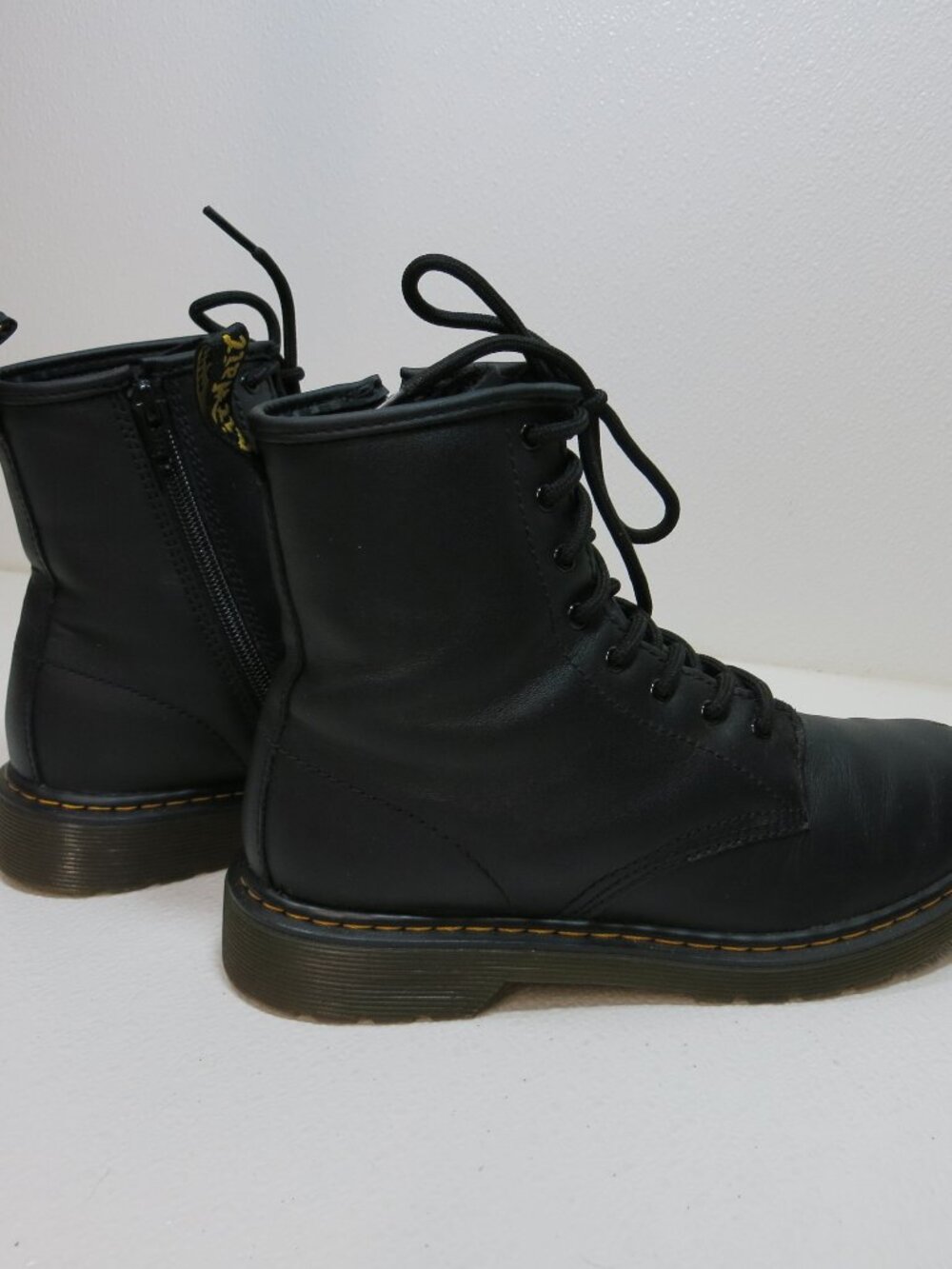 Dr. Martens EU 38 Leather Boots Footwear Shoes Men's Botas Calsado Shoes US 7
